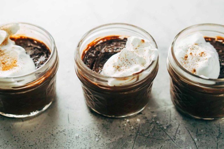 chocolate pots - keto friendly desserts