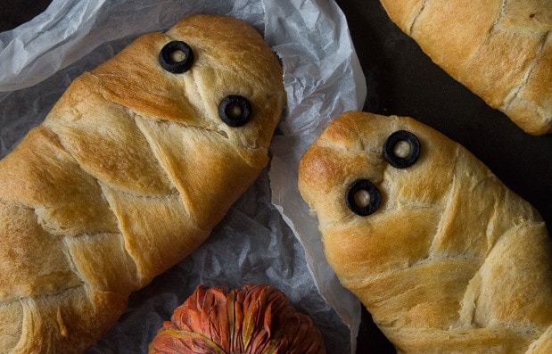 mummy loaf Halloween food