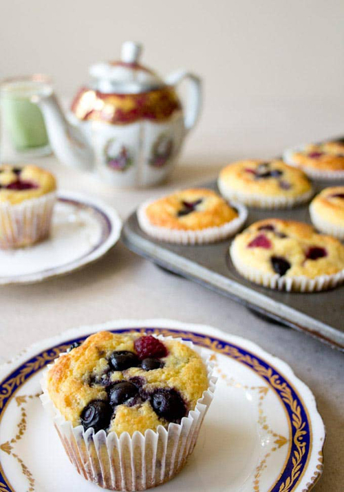 Low Carb Diet Recipes - Grab & Go Blueberry Muffins
