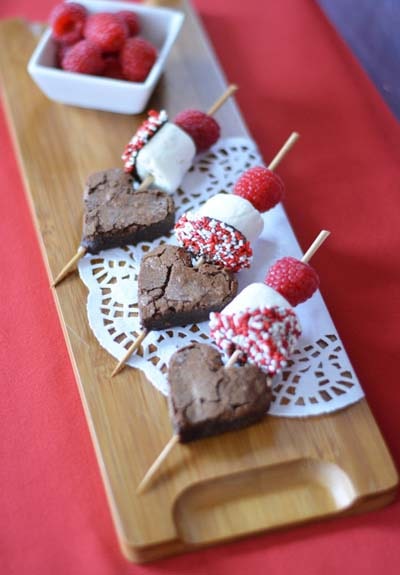 45 Valentines Desserts: Brownie Kabobs
