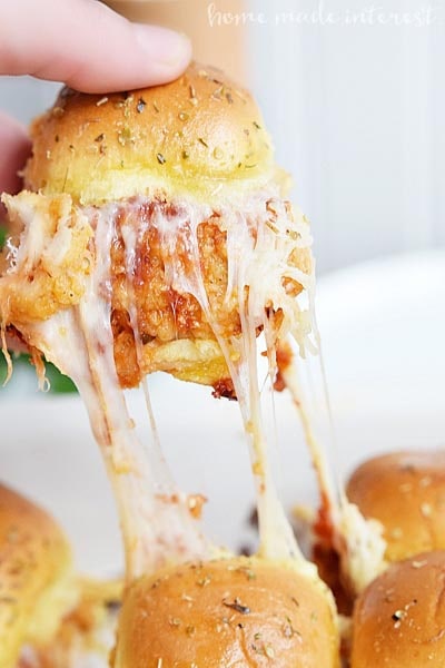 20 Slider Recipes: Chicken Parmesan Sliders