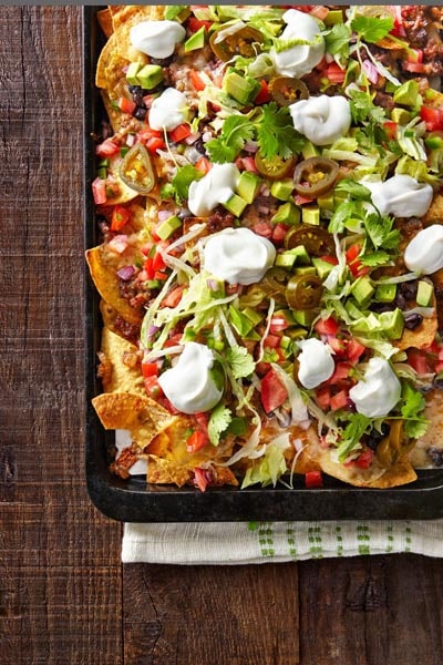 25 Super Bowl Snacks: Loaded Nachos