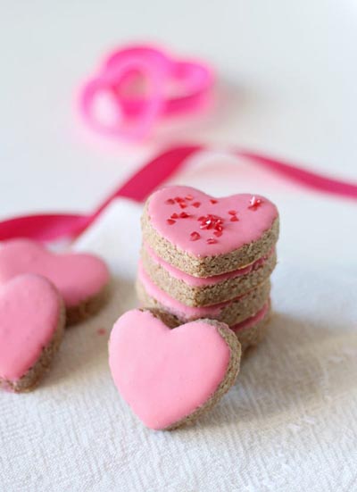 40 Valentine's Day Cookies: Valentine’s Cinnamon Heart Cookies