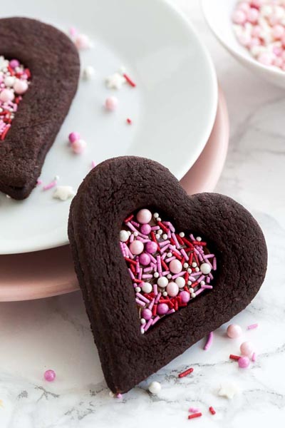 40 Valentine's Day Cookies: Valentine’s Day Chocolate Sugar Cookies