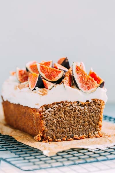 20 Vegan Cake Recipes: Vegan Chai Almond Cake