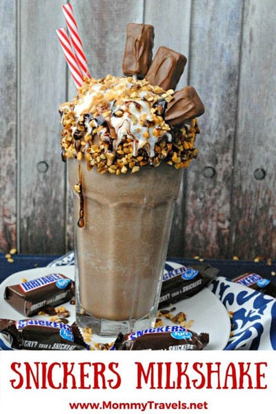 45 Milkshake Recipes: Snickers Milkshake