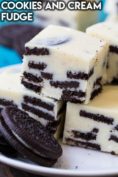 25 Fantastic Fudge Recipes: Cookies And Cream Fudge